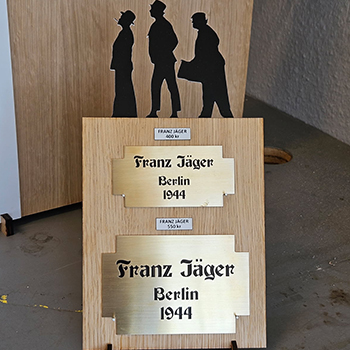 Franz jæger messing gravering 350 x 350